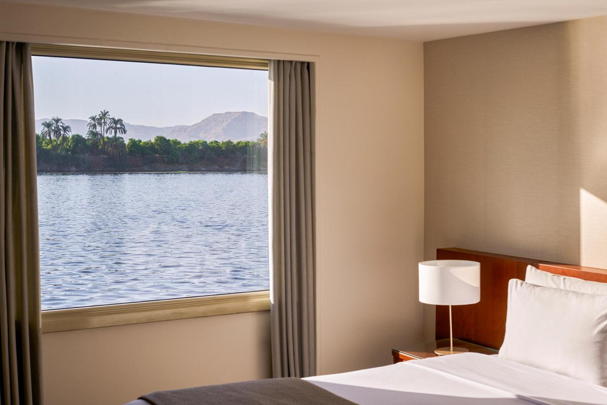 Moevenpick Royal Lotus Nile Cruise, Every Monday Four Nights From Luxor, Every Friday Three Nights From Aswan - Including Excursions & Sightseeing Ngoại thất bức ảnh